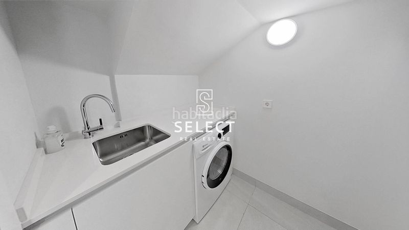 Foto 186f8374-c374-4eef-9989-b98fde342050. Casa amb aparcament piscina a Urb. San Antonio Almuñécar