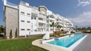 Appartement  Calle rector federico mayor zaragoza. Apartamento con terraza junto al mar y campo de golf