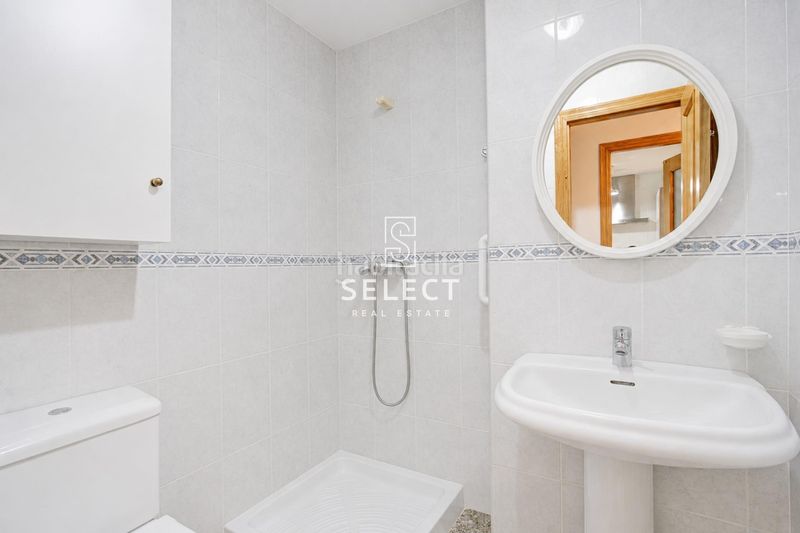 Foto 317f3907-8226-4104-be48-b2bea96f2c0d. Apartament amb aparcament a Almuñecar centro Almuñécar
