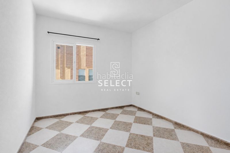 Foto cf501493-413c-4a7f-87f9-4fb3d6f7dd87. Apartament amb aparcament a Almuñecar centro Almuñécar
