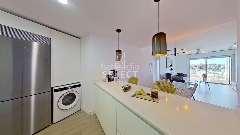 Foto 50536fb9-1bea-4330-8e87-1432f14bdafe. Apartament amb calefacció aparcament piscina a Playa de Granada Motril
