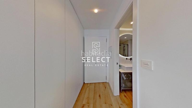 Foto 0502f504-ba93-4bd0-98ca-b9f8d04dc44f. Apartamento moderno apartamento en venta en Zona media Sierra Nevada