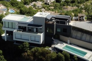 Chalet  Urbanizacion torre esteril 126. Villa vetra — donde comienza el horizonte