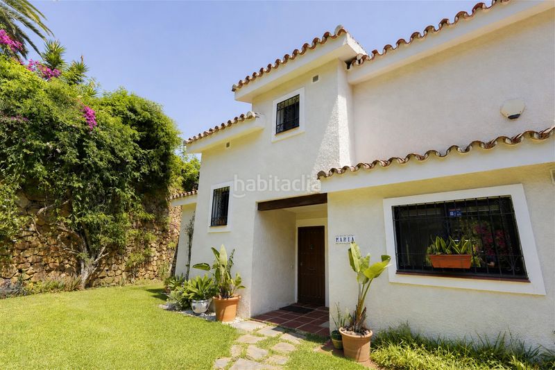 Foto 399b5565-bb42-477e-a80d-e54e2a79a1ee. Chalet in avenida cortijo de Calahonda 34 in Calahonda Mijas
