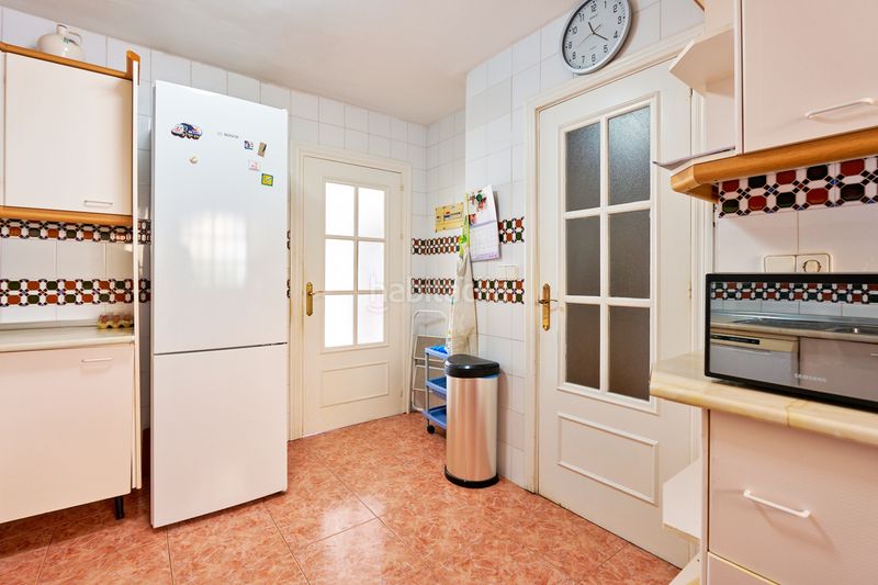 Foto 6a21db50-eaee-41af-b5da-56fdf151c9d9. Casa adossada a calle frankfurt 16 a Costabella Marbella
