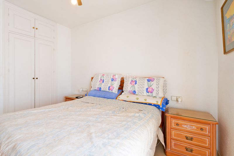 Foto a129a76f-7967-49db-9673-40a64279cd4e. Casa adossada a calle frankfurt 16 a Costabella Marbella