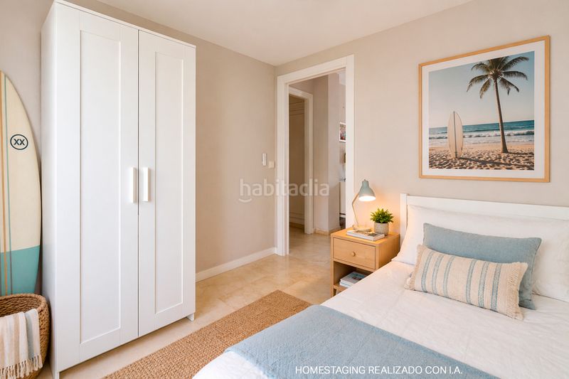 Foto db94f911-c596-4a7b-94cd-da09d57e5738. Casa adossada a calle frankfurt 16 a Costabella Marbella