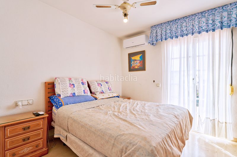 Foto e32662a7-9e9c-48cf-a862-38d7df9b0c7f. Casa adossada a calle frankfurt 16 a Costabella Marbella