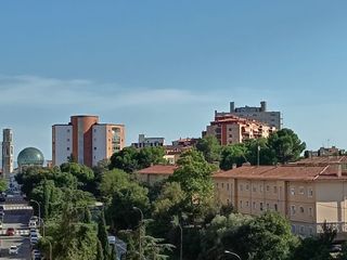 �tic  Marignane. �tico 4 habitaciones con gran terraza y plaza de aparcamiento en