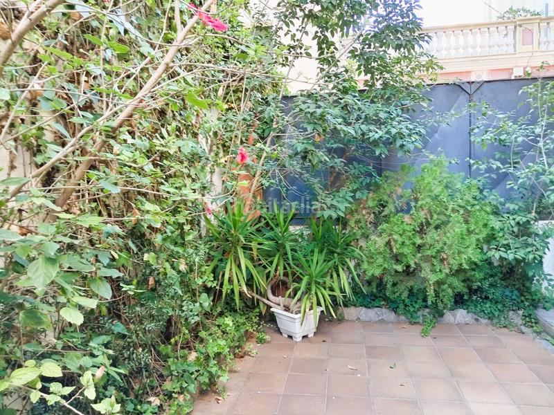 Foto 590a3233-1a25-426a-a339-ec99450321a9. Edifici a Centre Figueres