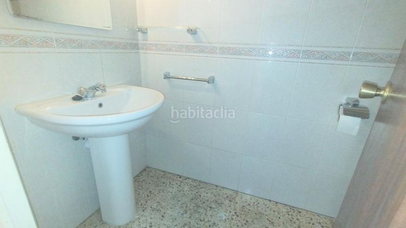 Foto 8af0339d-af8a-4e33-b6bc-9ee82c581344. House with heating in Barri dels Escriptors Salt