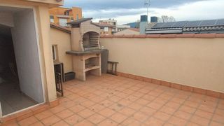 Casa adossada a Ve�nat