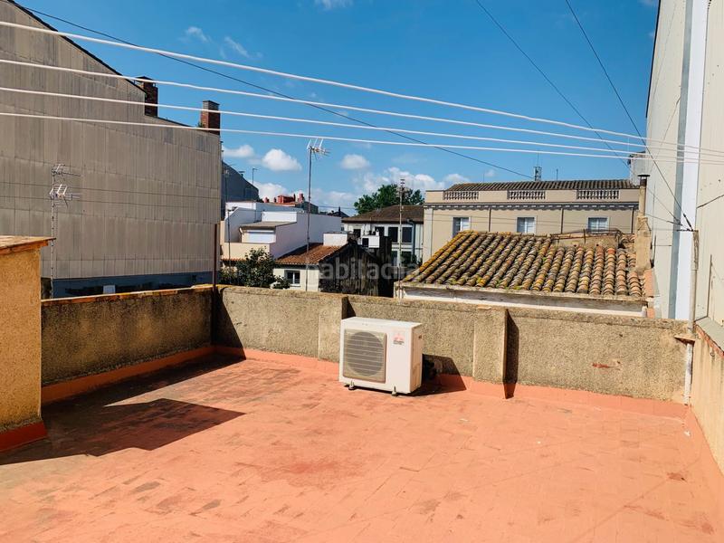 Foto 98866f71-13e2-4ee0-94a5-5781f38b7d65. Edificio in Centre Figueres