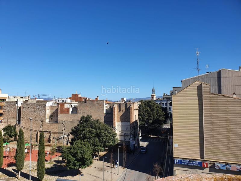 Foto 8aff8f6a-d022-4aea-b7af-febad04f8f8a. Edificio in Centre Figueres