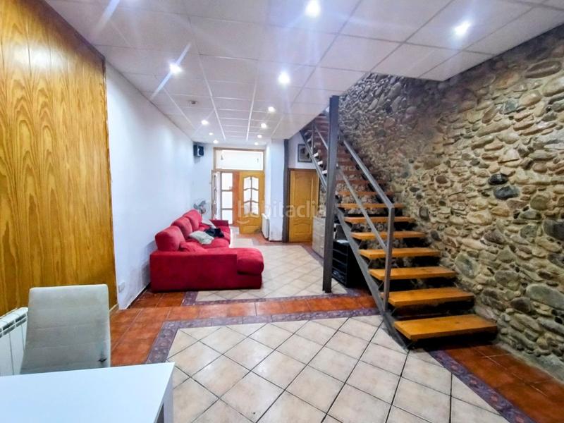 Foto 138ed5f4-fc43-4865-bf98-5d81f6c87e74. Casa adosada  en venta en Veïnat Salt