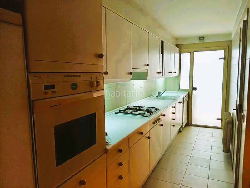 Foto 0c720b7c-7e2f-4edf-a137-1dd2c96a6c5e. Piso  céntrico con vistas y garaje en Eixample-Horta Capallera Figueres