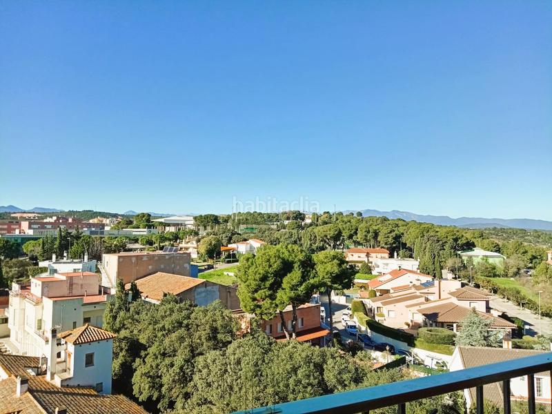 Foto 2767d0c9-d84b-402d-b0da-60f481e1fb92. Piso  céntrico con vistas y garaje en Eixample-Horta Capallera Figueres