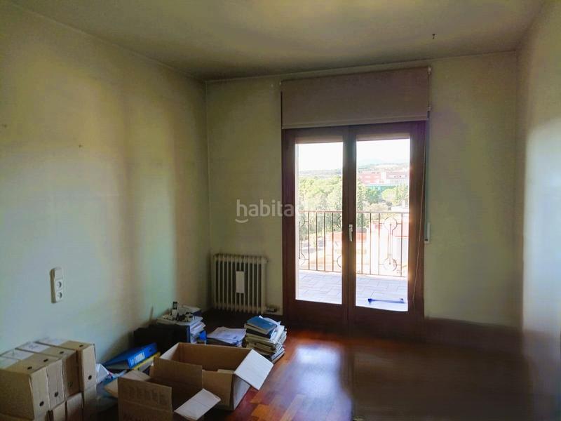 Foto b435f453-13c3-47f8-b89f-b18bd0e0bfe1. Piso  céntrico con vistas y garaje en Eixample-Horta Capallera Figueres