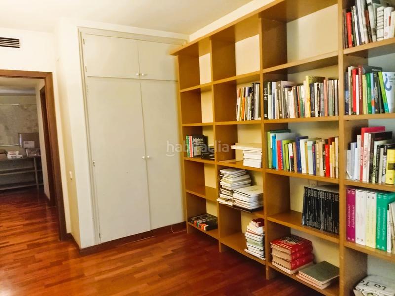 Foto d208731c-abbb-4f40-9ddb-347796b63669. Piso  céntrico con vistas y garaje en Eixample-Horta Capallera Figueres