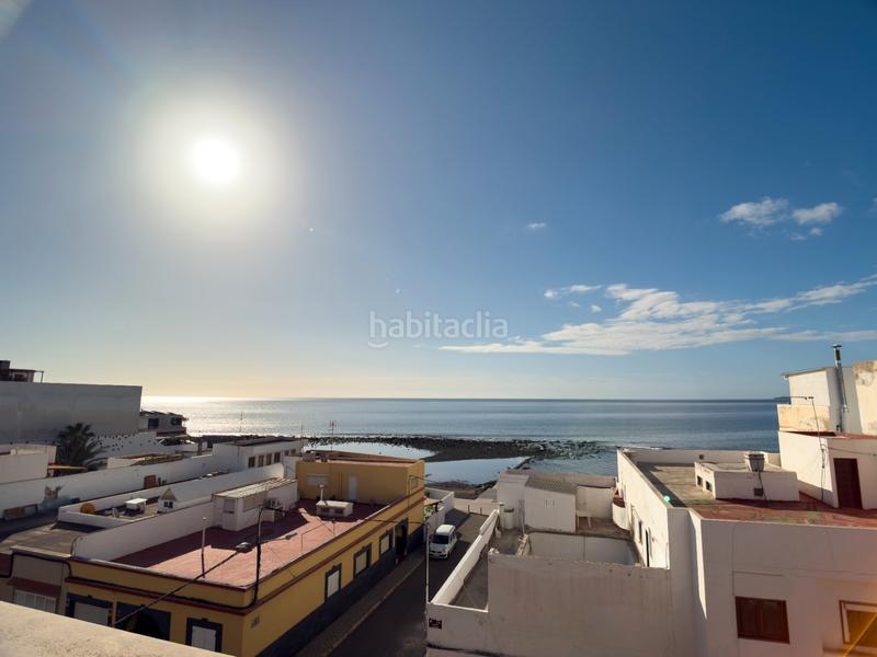 Foto 5d8a1f98-1126-4f22-981d-133ecb2ef27c. Piso  segunda linea con vistas al mar en Zona Centro Puerto del Rosario