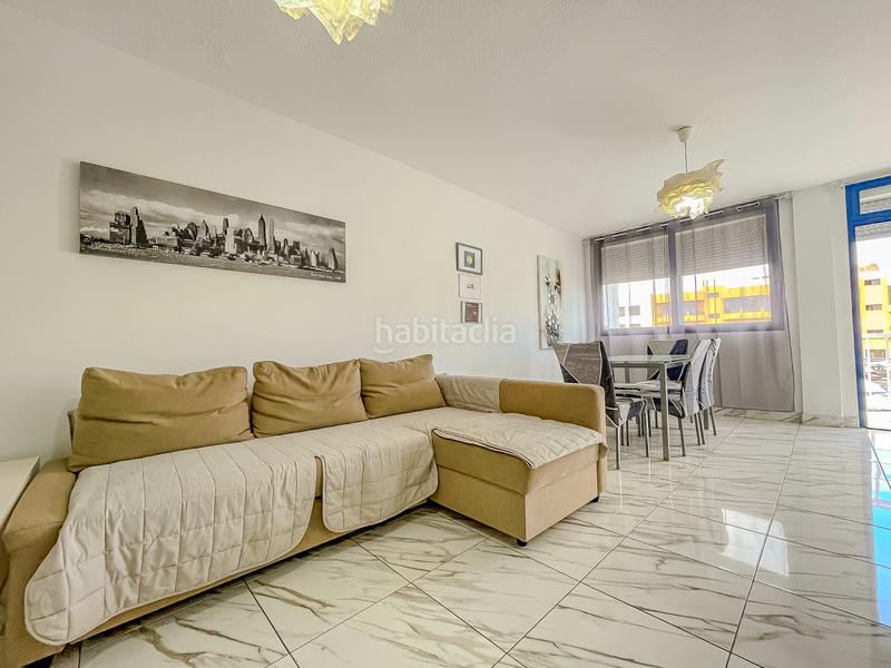Foto b5aa7773-4f38-4f1c-ab2f-6b727ba32bab. Dúplex duplex adosado centro Corralejo en Corralejo Oliva (La)