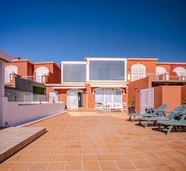 Casa adossada  Calle corazoncillo. Exclusivo chalet adosado com vistas al mar
