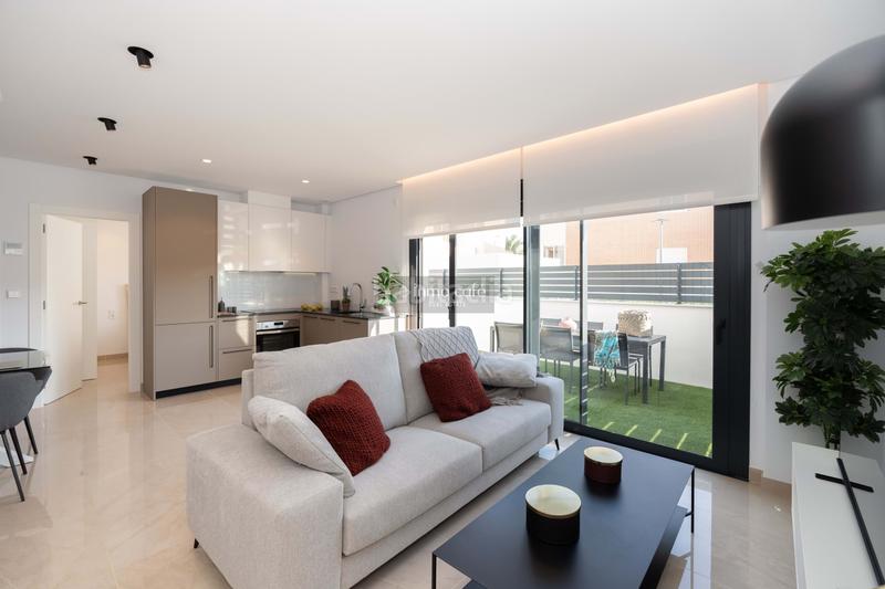 Foto a926384b-74a8-40a3-a926-639653f3f6b8. Zweistöckige wohnung mit heizung pool in Monte y Mar Santa Pola
