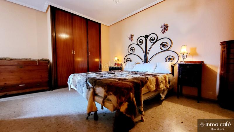 Foto 1dcd45c2-6a2b-4c45-b04b-f3d31002baf1. Appartement avec piscine dans Goteta Alicante