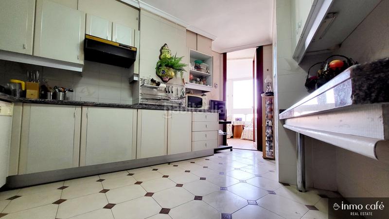 Foto 3fc6167d-60dd-426c-b696-2a18b0c0bcca. Appartement avec piscine dans Goteta Alicante