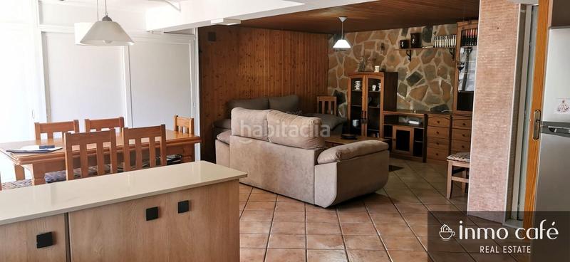 Foto 05744842-ee28-480f-b6dd-309427b9a461. Casa en Benijófar