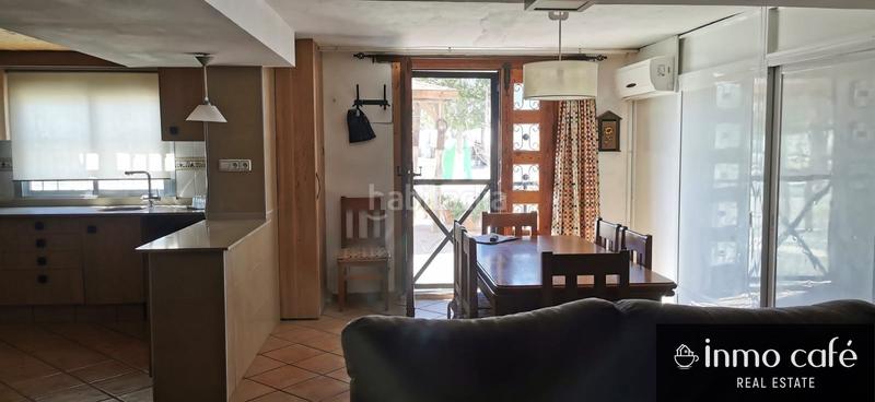 Foto d9e9c36a-92b5-4521-b0af-829c0657af66. Casa en Benijófar