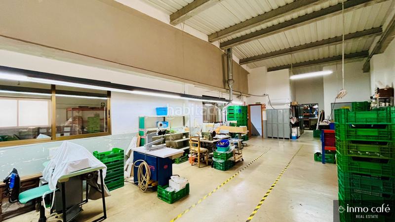 Foto 924d5586-a151-40cd-96a6-91802559d767. Capannone industriale in Monòver