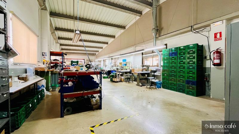 Foto 2498f475-192f-491c-9717-950c8c37496d. Nau industrial a Monòver