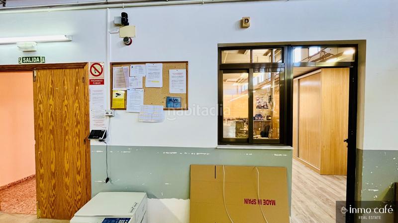 Foto a6e45a0a-c159-4fe0-955d-16bbf8ad2c31. Nau industrial a Monòver