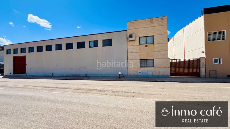 Foto 9590192c-8920-4e1c-8f36-93fcee149628. Nave industrial en Monòver