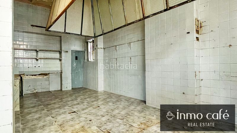 Foto 5e606899-3aab-4469-9e81-21de1312f7b2. Local comercial a Alcúdia de Crespins (l´)