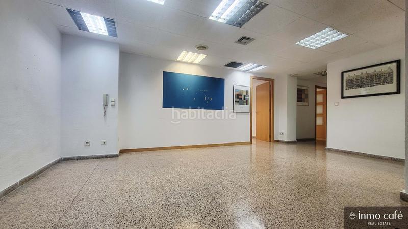 Foto e14d6d9c-05ac-4164-bd74-cd05453ab774. Bureau dans Santo Domingo Alicante