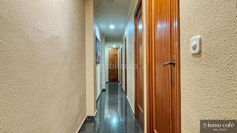 Foto 671788ad-766e-4ccb-8788-270e09817d4a. Piso  luminoso con balcón en 7 planta con vistas despejadas, en el centro , con 4 habitaciones y balcón en Canals