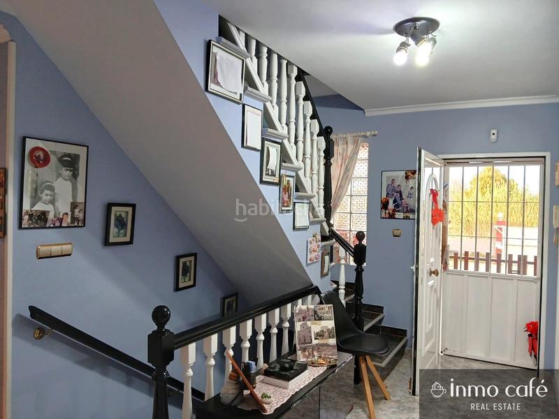 Foto 808f7454-34ff-4886-9511-9da382e39d6a. Casa en Poblets (els)