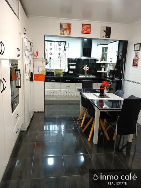 Foto b1c02ab1-55d6-4f29-afa3-9d3b5e07bca6. Casa en Poblets (els)