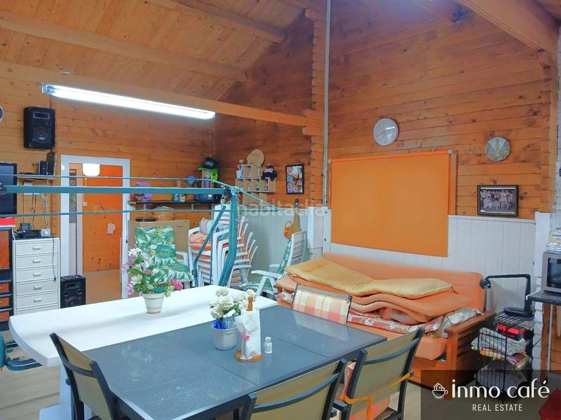 Foto f900b93e-9106-4fef-8e41-b85a31524639. Casa en Poblets (els)