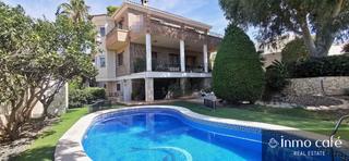 Casa  Calle los almendros