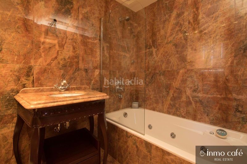 Foto 022e94a5-aee9-43ab-af72-dd73211a32e6. Casa amb calefacció aparcament piscina a Peña de las Águilas Elche / Elx