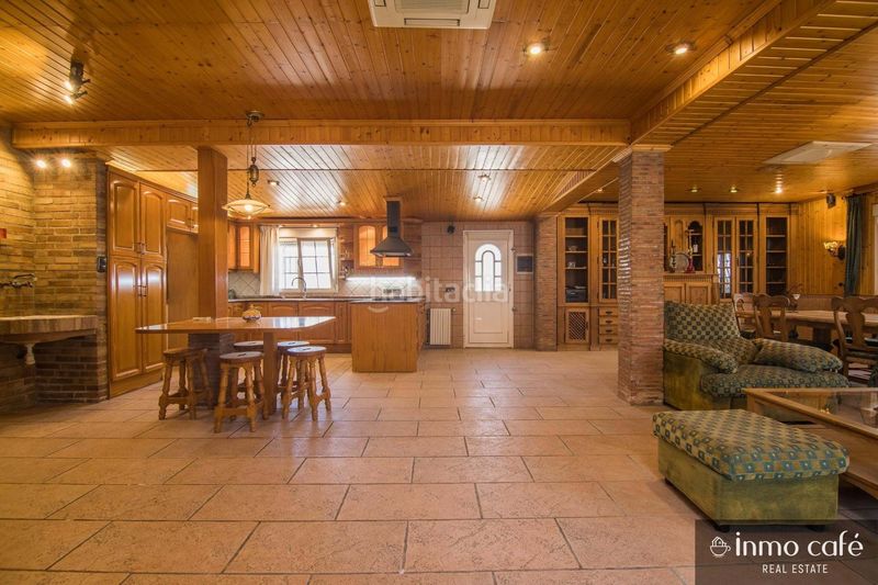 Foto 19fb2420-516a-4afc-be8c-bf8064f9a916. Casa amb calefacció aparcament piscina a Peña de las Águilas Elche / Elx