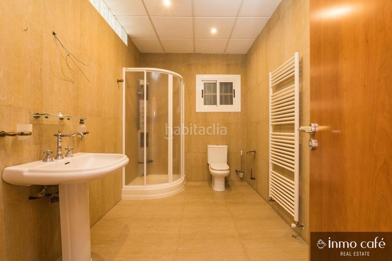 Foto 2425d4ff-d8c2-4dcc-a45e-3294159d812e. Casa amb calefacció aparcament piscina a Peña de las Águilas Elche / Elx