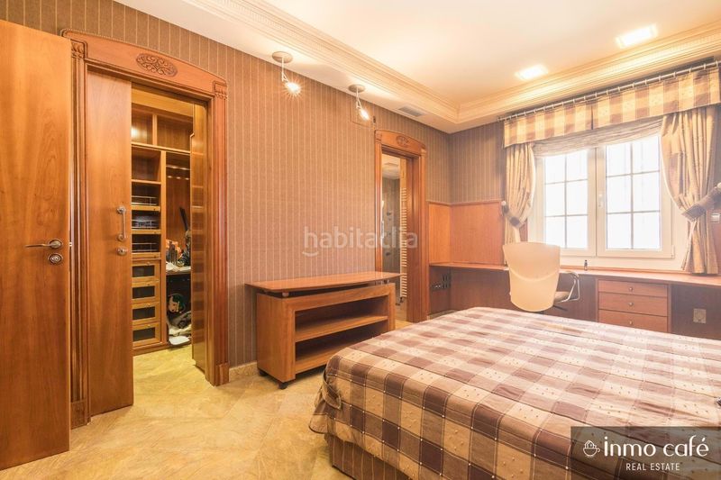 Foto 41ded632-8c9e-45be-b7ee-5684fd0e846e. Casa amb calefacció aparcament piscina a Peña de las Águilas Elche / Elx