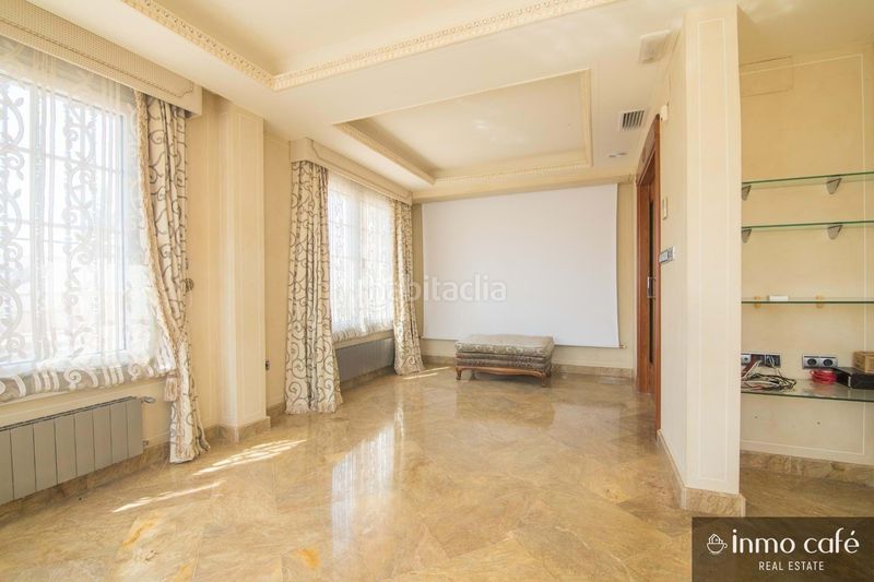 Foto 73b356a7-f482-4f92-bb3c-965fde402a56. Casa amb calefacció aparcament piscina a Peña de las Águilas Elche / Elx