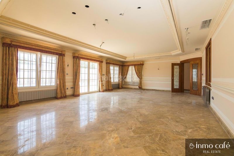 Foto 8f6a7043-32c7-4dcb-a393-7bc21f967f68. Casa amb calefacció aparcament piscina a Peña de las Águilas Elche / Elx