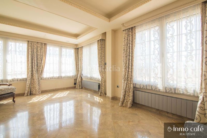 Foto aa1c529a-c41c-41a9-8053-6ab6ba8db582. Casa amb calefacció aparcament piscina a Peña de las Águilas Elche / Elx