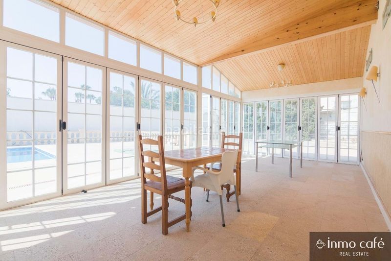 Foto ed1eb422-ab39-4b8e-be70-369ca7ec9f38. Casa amb calefacció aparcament piscina a Peña de las Águilas Elche / Elx